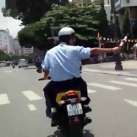 Tin tức trong ngày - Bộ Công an: Làm rõ vụ "múa gậy đón Nick"