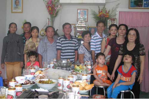 Rong ruổi cùng xe ôm hậu duệ vua chúa - 2