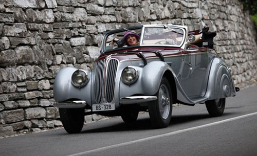 Ngắm dàn xe cổ cực hiếm gặp trên thế giới - 6