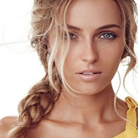 Bí quyết làm đẹp - Chọn tóc tết xuống phố ngày hè