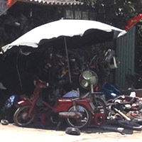 Tin tức trong ngày - Làng tỷ phú nhờ "khai tử" xe máy