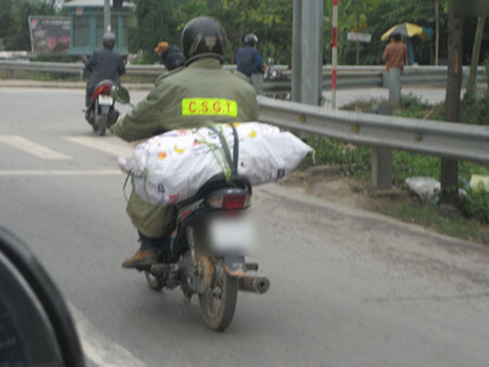 10 hình ảnh vui về cảnh sát giao thông - 8