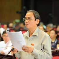 Kinh doanh - Tranh luận mức doanh thu không chịu thuế VAT