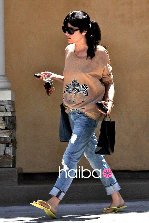 Khai phá cá tính với boyfriend jeans - 12