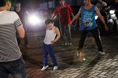 Phim của Psy nhí “sặc mùi” Hàn Quốc - 10