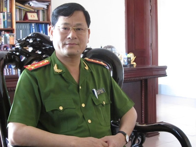 Truy tìm hồng ngọc: Máu và nước mắt - 3