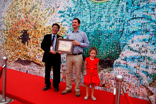 Thiên Lý lần đầu đưa quý tử đi sự kiện - 13