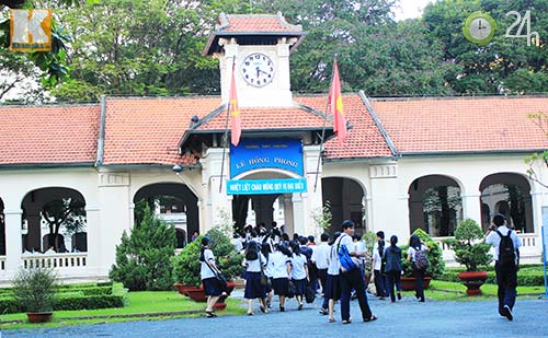 Chùm ảnh: Thí sinh thi TN môn đầu tiên - 2