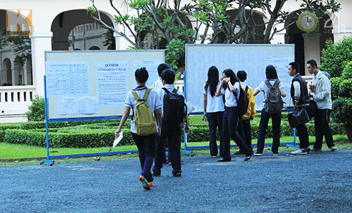 Chùm ảnh: Thí sinh thi TN môn đầu tiên - 3