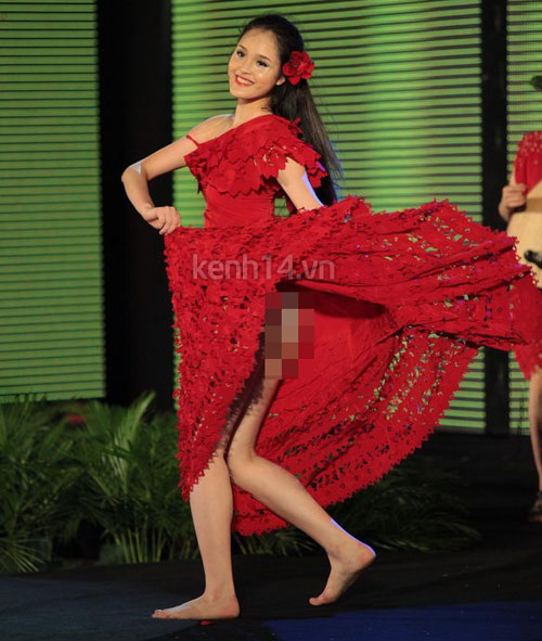 Người đẹp thời nay còn biết thẹn thùng? - 2