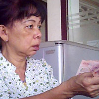 Tin tức trong ngày - Mãi lộ CSGT: Phải "xin ý kiến" cây xăng