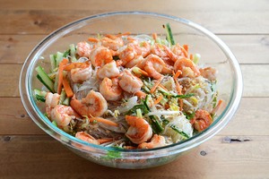 Món ngon văn phòng với bún trộn tôm - 7