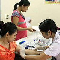 Sức khỏe đời sống - Tẩm bổ quá mức, hại mẹ lẫn con