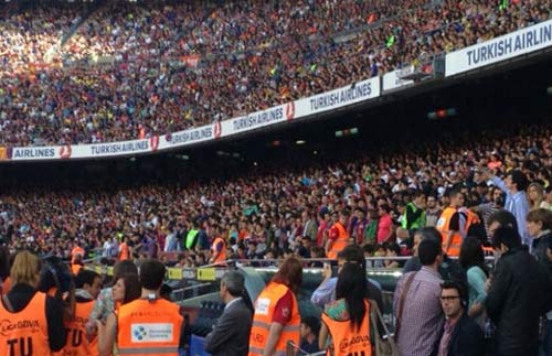 Neymar “hoành tráng” ra mắt Barca - 5