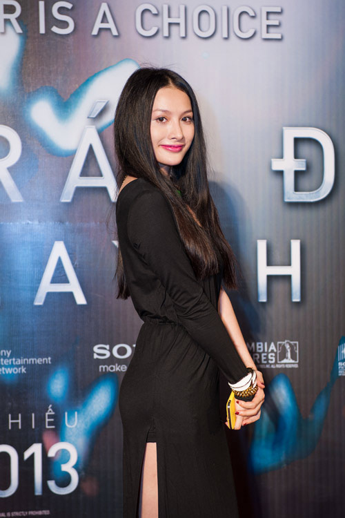 Yến Trang "mờ" trước Kathy Uyên - 9