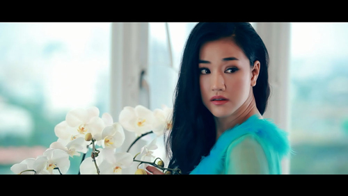 Maya tình tứ bên bạn nhảy - 7