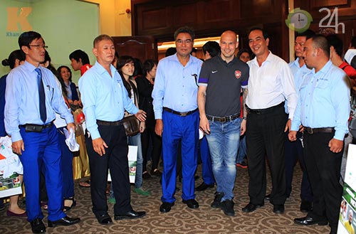 Ljungberg sợ giao thông Việt Nam - 10