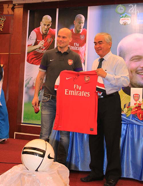 Ljungberg sợ giao thông Việt Nam - 2