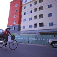 Tài chính - Bất động sản - Vay tiền mua nhà: “Đợi và chờ”!