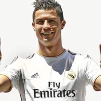 Bóng đá - Giữ CR7, Real cần bản hợp đồng “thế kỷ”