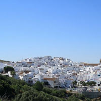 Du lịch - ‘Thị trấn trắng’ ở Tây Ban Nha