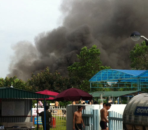 Cháy tại khu vui chơi thiếu nhi Mỹ Đình - 1