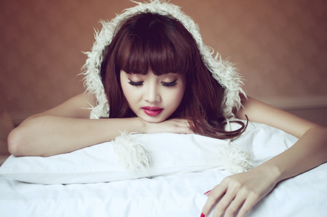 Vẻ đẹp trong veo của hot girl Mi Trần
Mai Thỏ hóa nàng tiên cá gợi cảm
Helly Tống khoe thân hình gợi cảm
Cặp "song sinh" hot girl xinh đẹp Sài thành