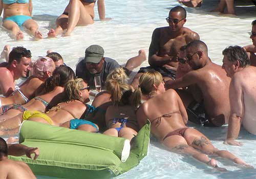 Sao Arsenal “du hí” Las Vegas - 4