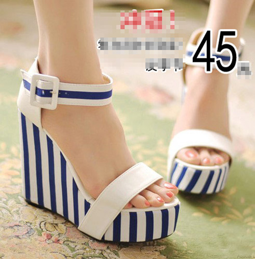 Giày đế xuồng luôn "hot" trong ngày Hè - 14