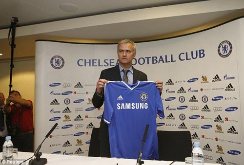 Mourinho: "Tôi là Ngài hạnh phúc" - 3