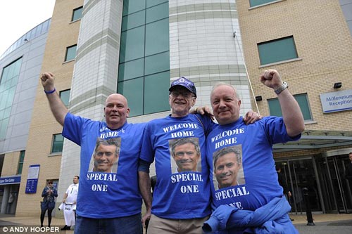 Mourinho: "Tôi là Ngài hạnh phúc" - 7