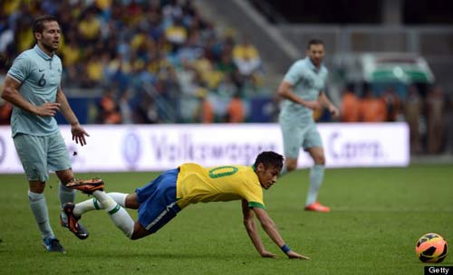 Neymar từ Brazil đến Barca: Vua&tể tướng - 1