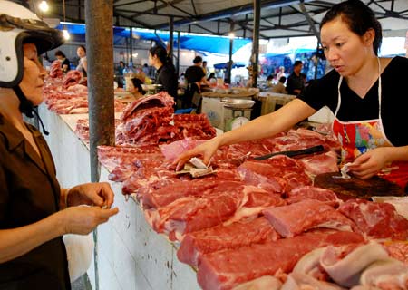 Giá thực phẩm giảm, sức mua vẫn yếu - 1