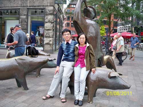 Ngôi vô địch thế giới của Quang Liêm và hạnh phúc người mẹ - 1