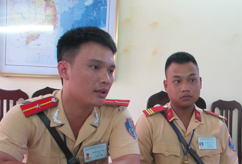 Xịt hơi cay cướp giật, bị CSGT tóm gọn - 1