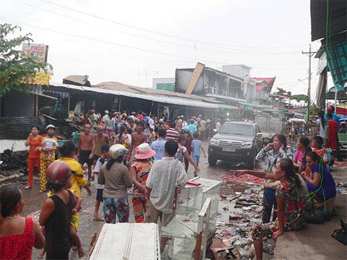 Báo cháy, PCCC đến sau 1 giờ, 85 nhà ra tro - 2