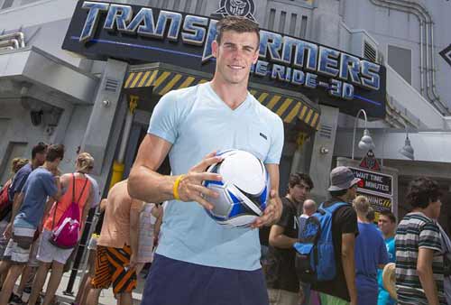 Gareth Bale “đại náo” nước Mỹ - 2