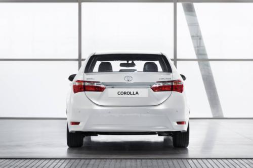 Cận cảnh Toyora Corolla 2014 bản châu Âu - 4