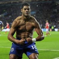 Bóng đá - Đua với Chelsea, Real hỏi mua Hulk