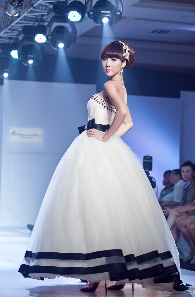 Dàn mẫu nữ hóa nàng dâu kiều diễm - 8