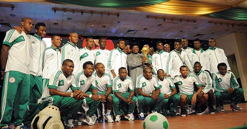 SỐC: Nigeria có thể bỏ Confed Cup - 1