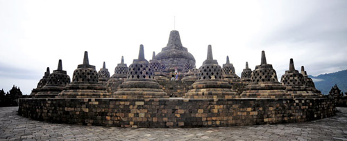 Khám phá vẻ đẹp đền thiêng Borobudur - 6