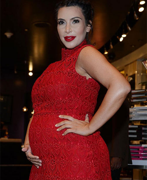 Kim Kardashian đã hạ sinh con gái - 1