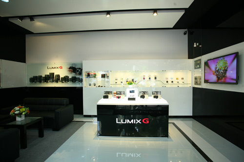 Panasonic ra mắt cửa hàng máy ảnh Lumix G Lounge - 1