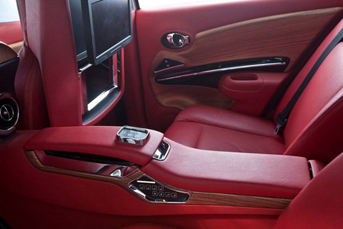 Nissan Versa độ sang như Rolls-Royce - 8