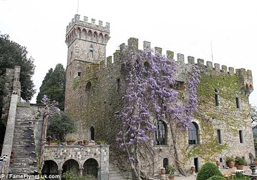 Theo Walcott chấm dứt đời độc thân - 2