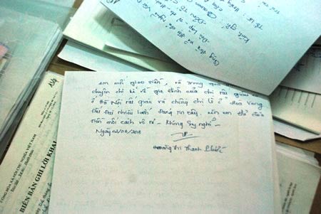 Bắt đối tượng lừa đảo hàng tỷ đồng - 6