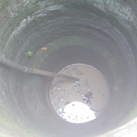 Tin tức trong ngày - Nạo vét giếng, 2 người chết vì ngạt khí