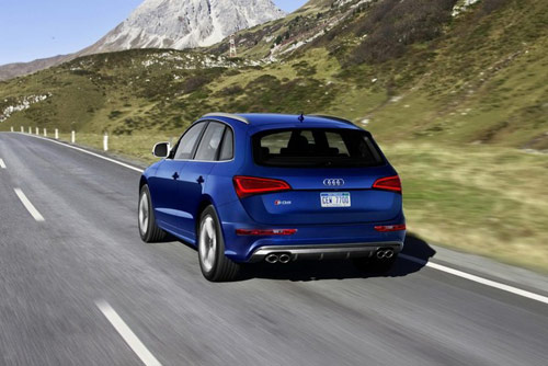 Audi SQ5 có giá 51.900 USD - 5