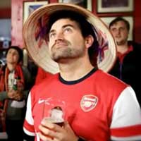 Bóng đá - Fan Arsenal đội nón lá, nói tiếng Việt